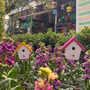 pack of 2 garden décor spiked bird houses
