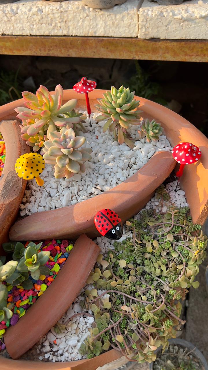 garden decor spiked red garden decor spiked red